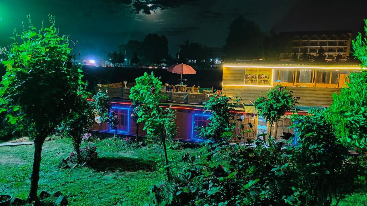 Houseboat Karima Palace Srīnagar Extérieur photo